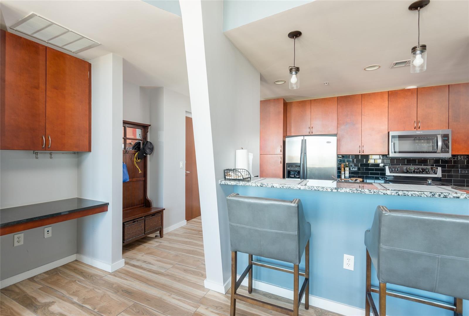 SKYPOINT A CONDO - Residential