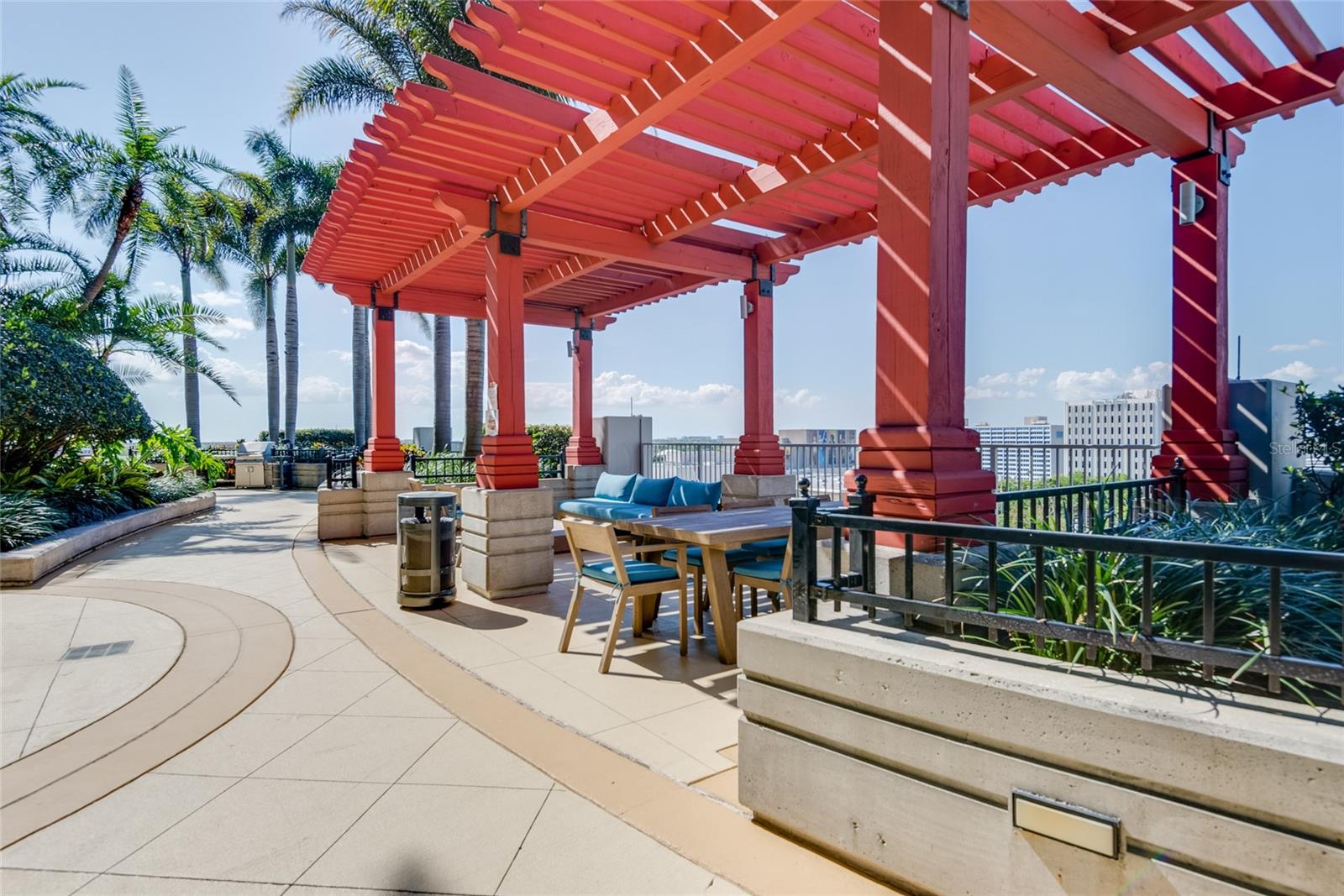 SKYPOINT A CONDO - Residential