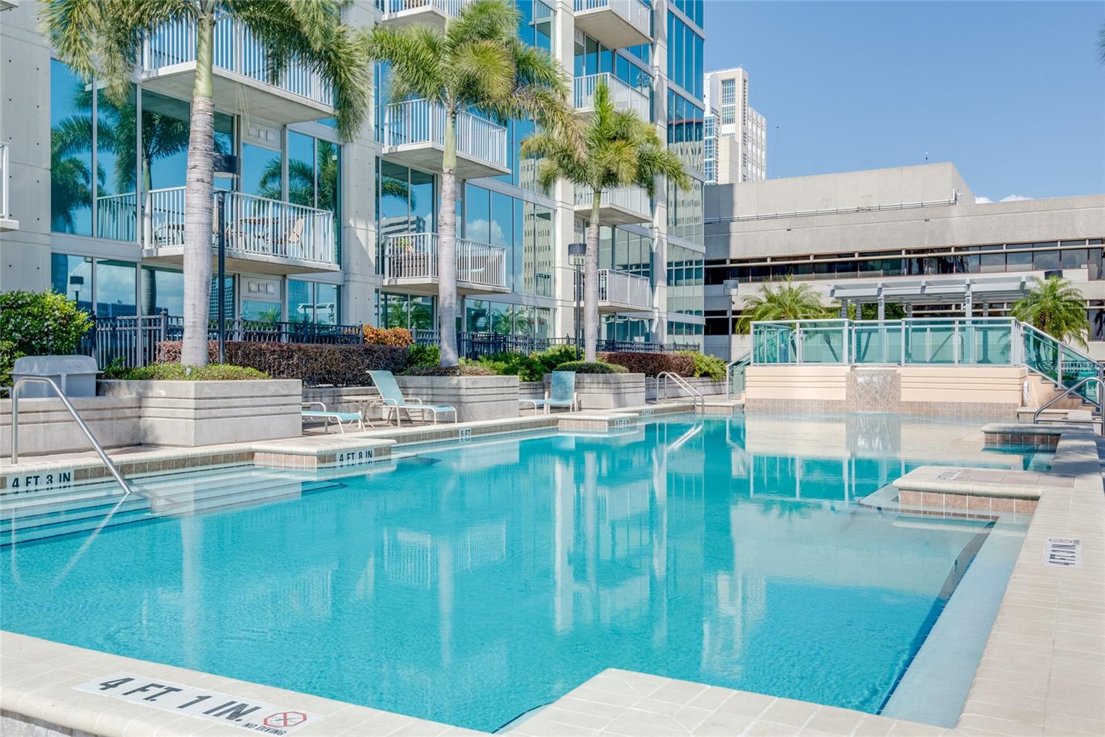 SKYPOINT A CONDO - Residential