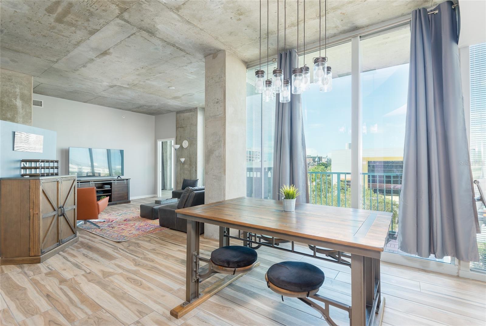 SKYPOINT A CONDO - Residential