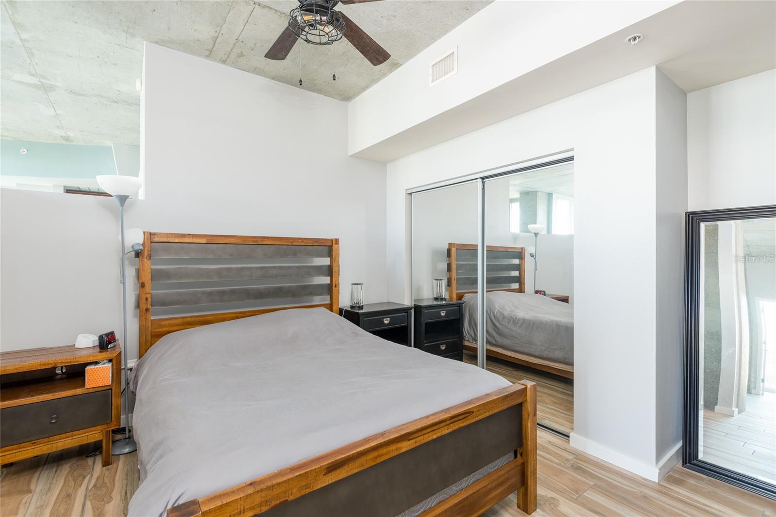 SKYPOINT A CONDO - Residential