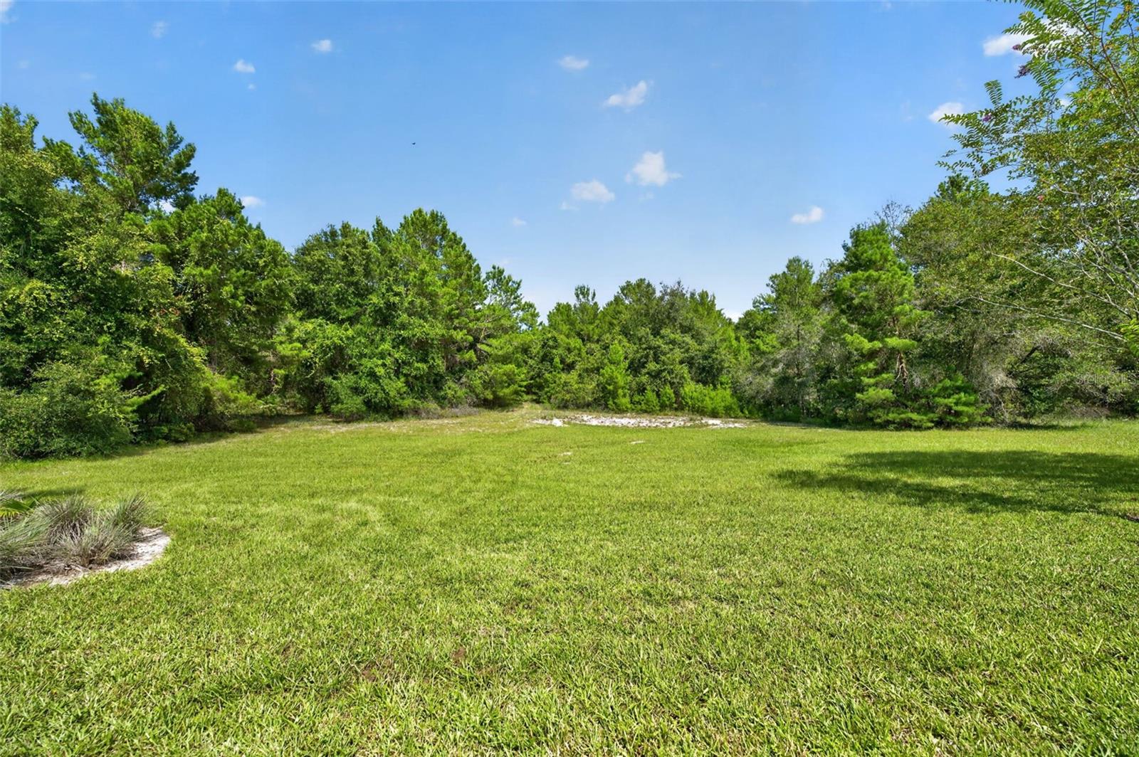 261 SEMINOLE WOODS BOULEVARD