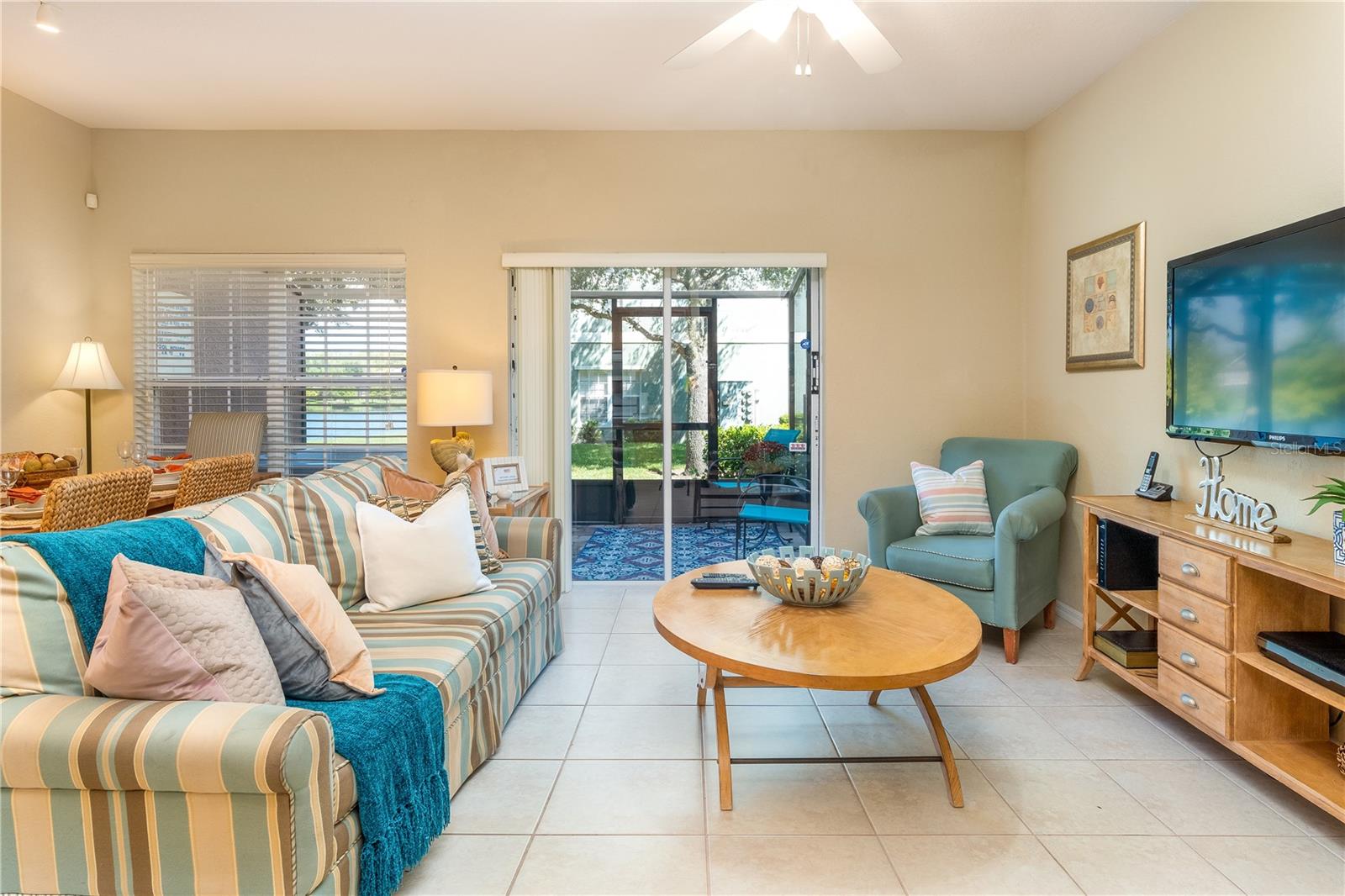 2457 CARAVELLE CIRCLE
