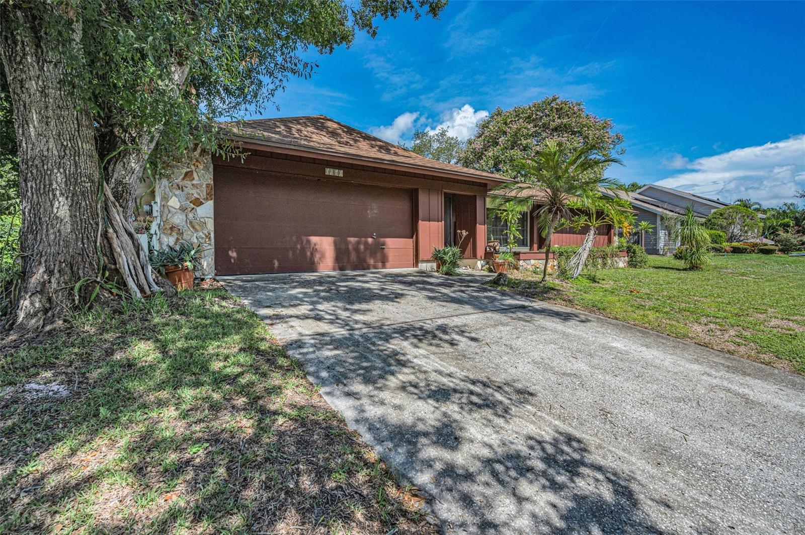 3040 ENISGLEN DRIVE