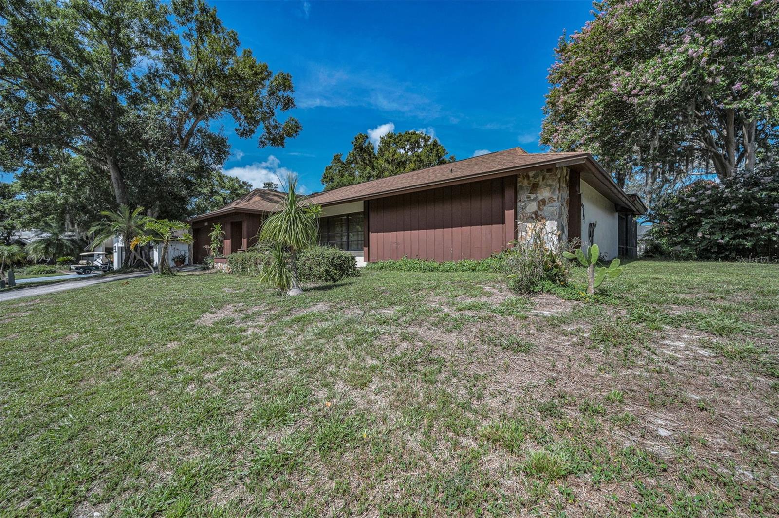 3040 ENISGLEN DRIVE