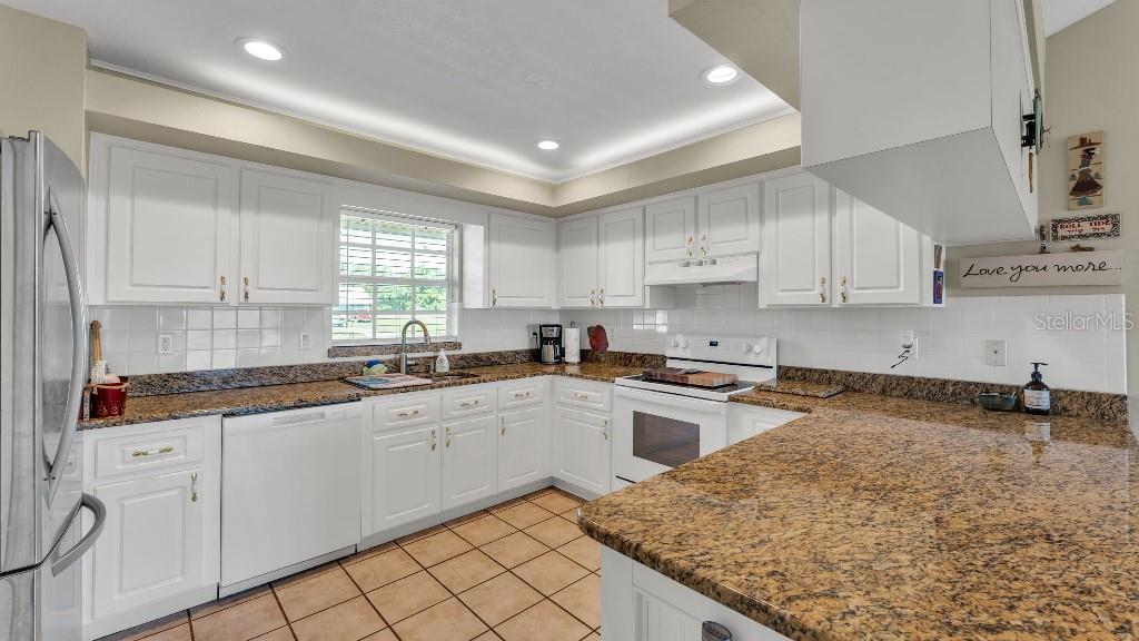 APPLING WOODS - Residential