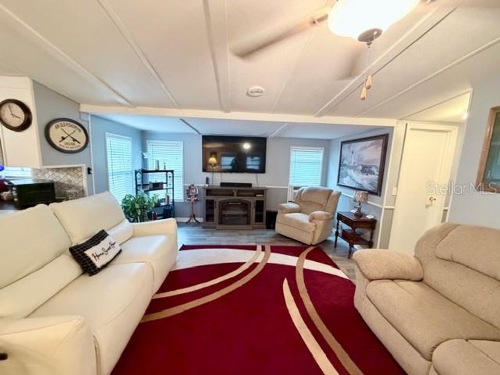 Photo of 5 Rosalie Oaks Boulevard, Lake Wales, FL 33898 (MLS # K4903167)