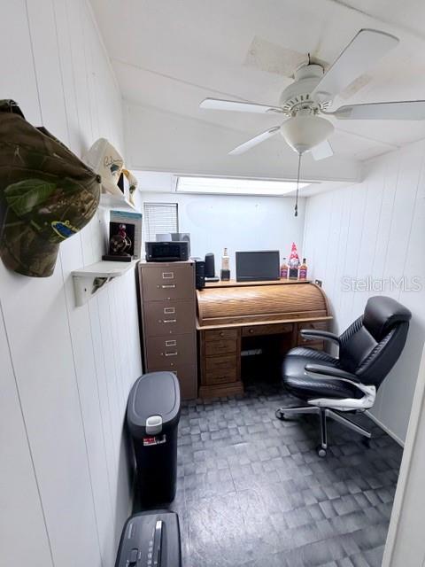 LAKE ROSALIE OAKS - Residential