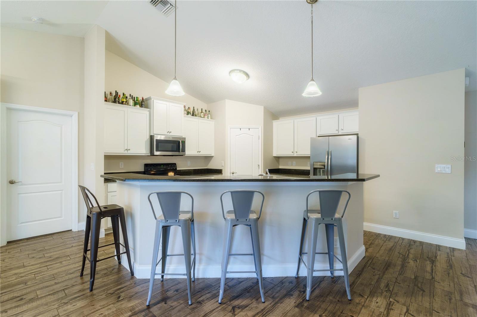 MEADOW GLEN UN 4 - Residential