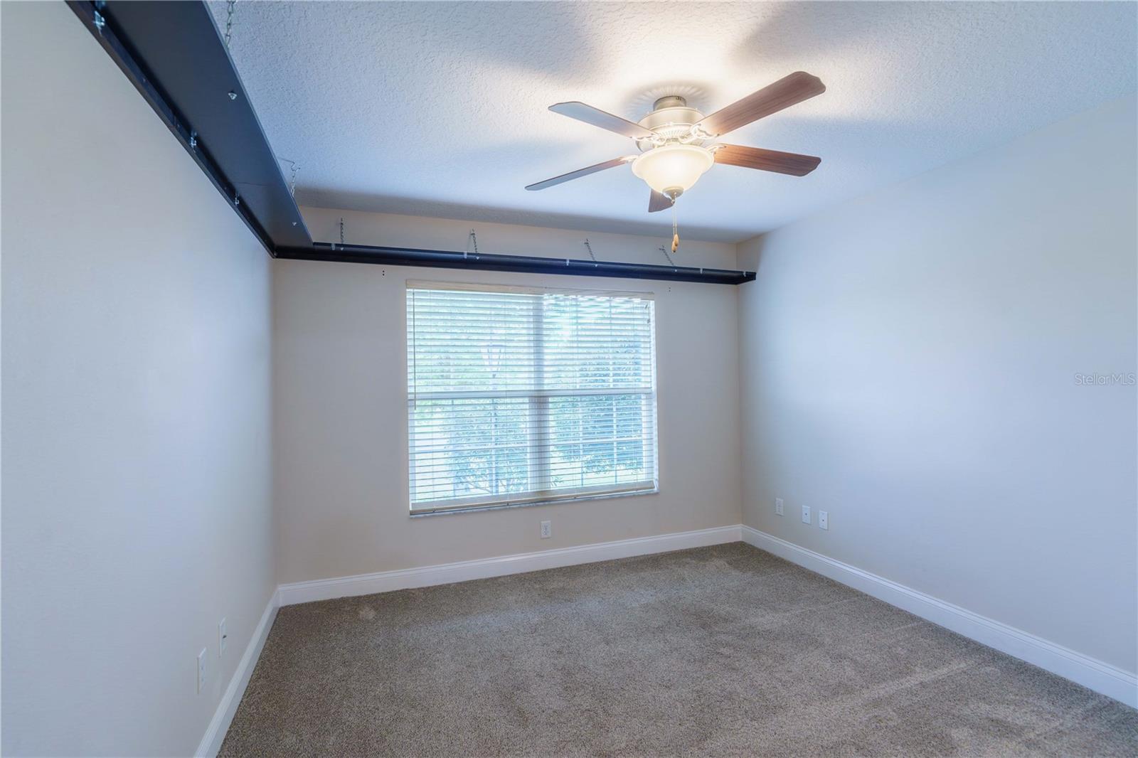 MEADOW GLEN UN 4 - Residential