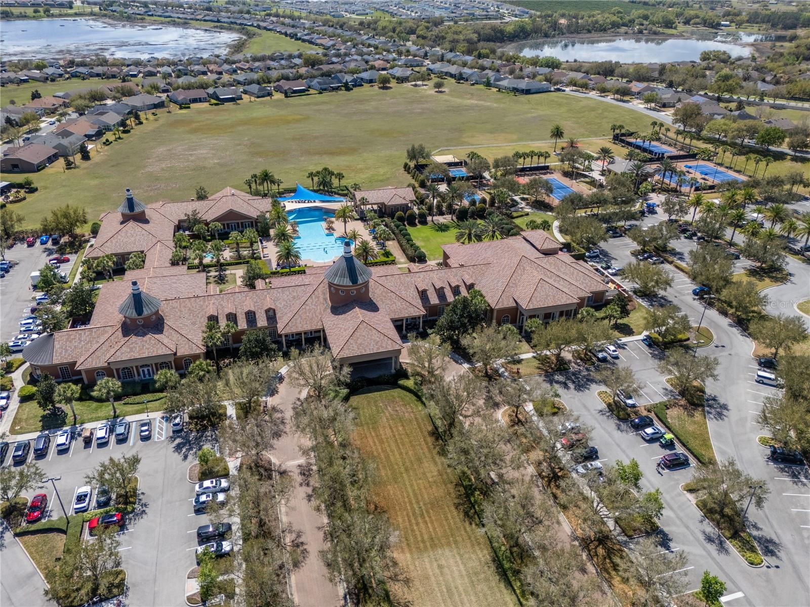 CASCADES/GROVELAND-PH 5 (TRILOGY) - Residential