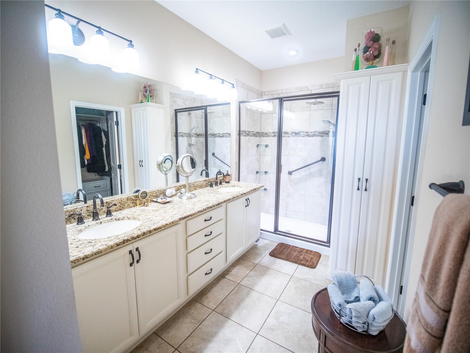 CASCADES/GROVELAND-PH 5 (TRILOGY) - Residential