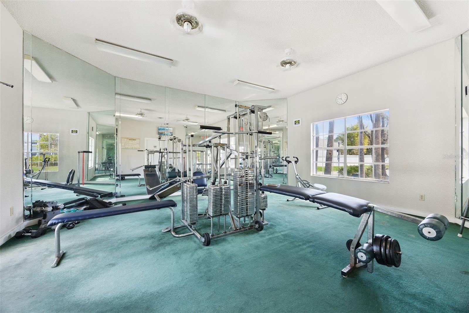 HUNTERS CHASE CONDO PH 1 - Residential