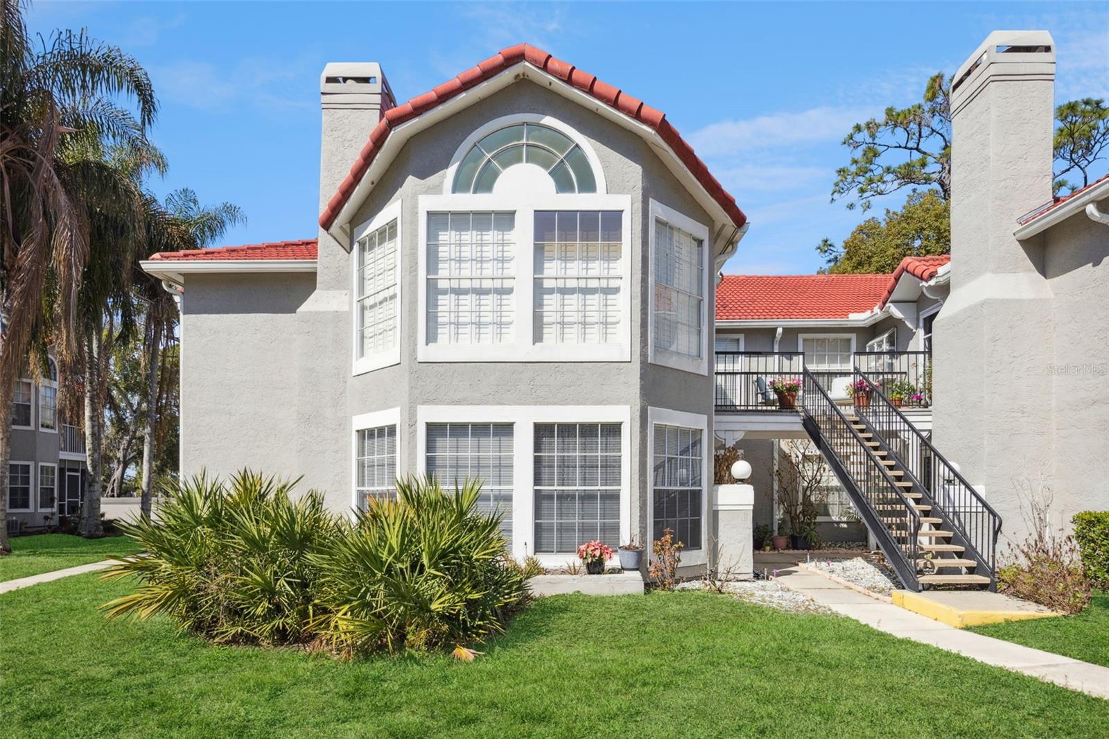 HUNTERS CHASE CONDO PH 1 - Residential