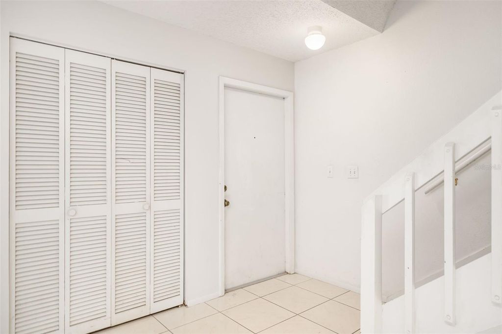 Photo of 972 Sunridge Drive #972, Sarasota, FL 34234 (MLS # A4666291)