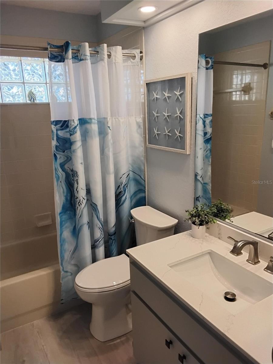 OAK RUN/FOUNTAINS PH 01 - Residential