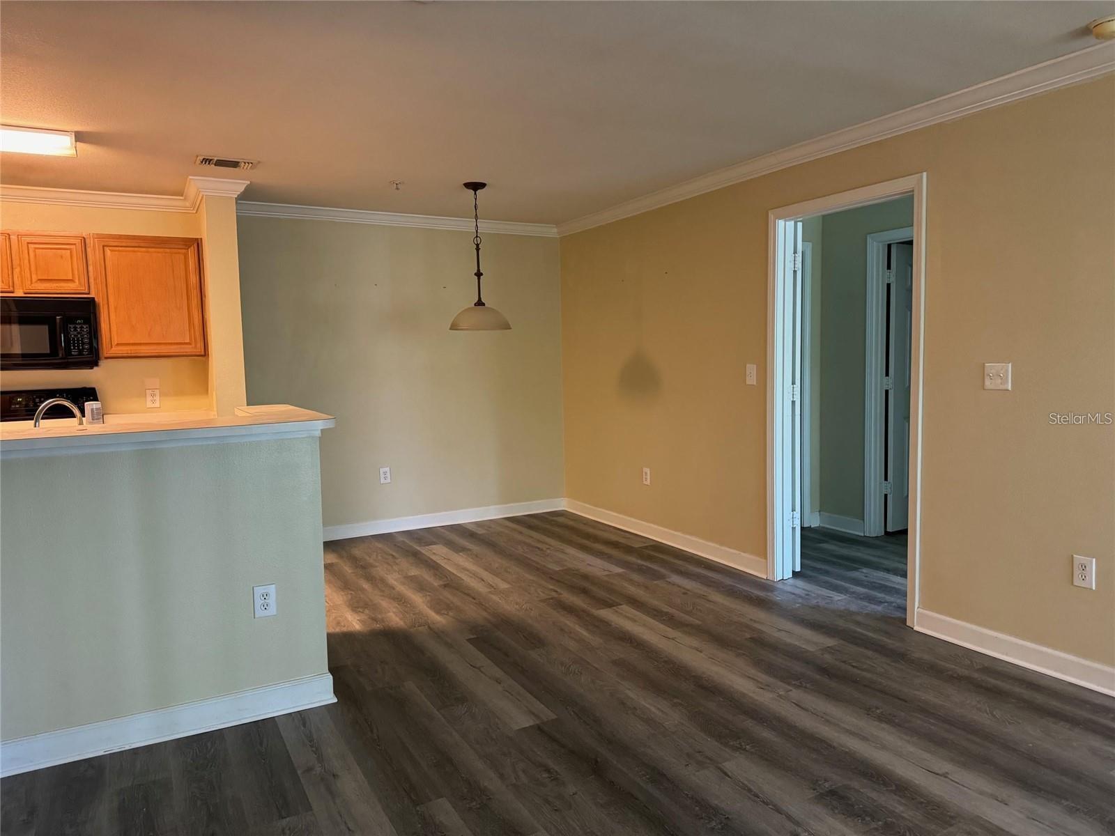 EQUESTRIAN PARC AT HIGHWOODS P - Residential Lease