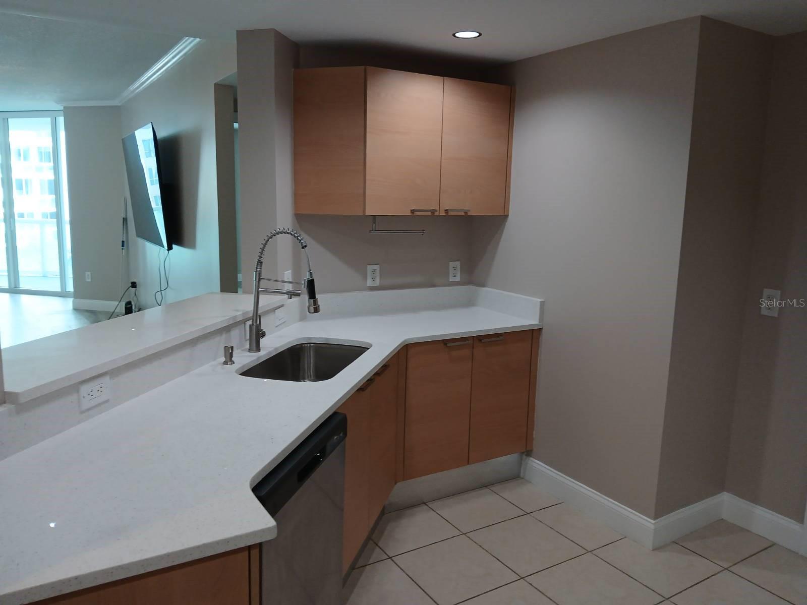 MARINA GRANDE ON HALIFAX - Residential