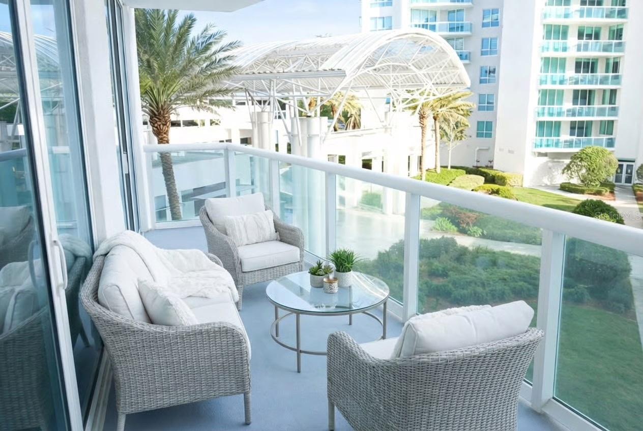 231 RIVERSIDE DRIVE 308-1