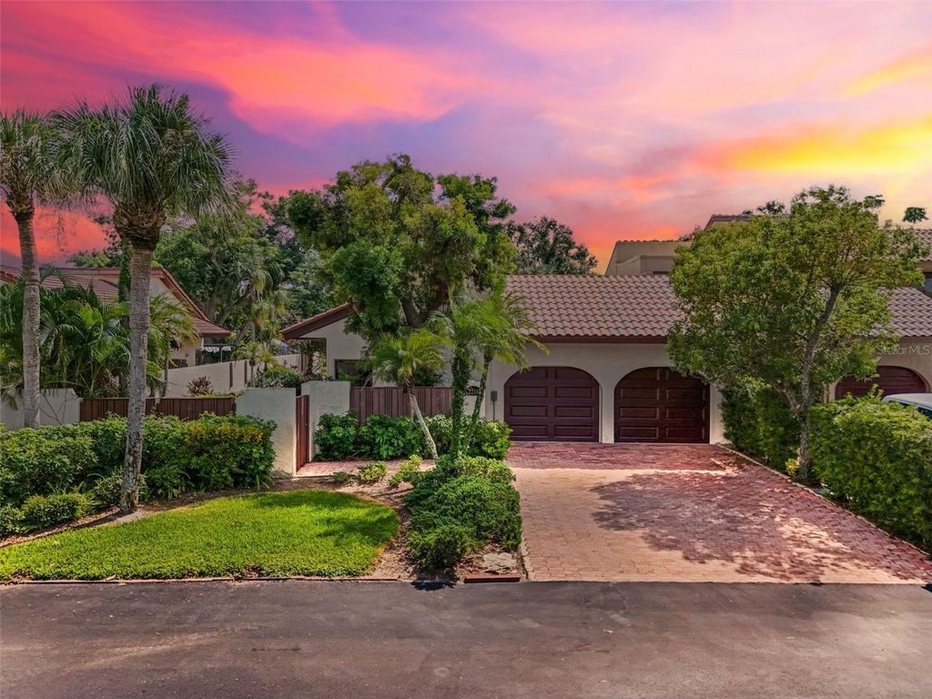 Wendy Lynn Group Sarasota and Manatee Listings 7 Photo of 2214 Kara Chase #11, Sarasota, FL 34240 (MLS # A4666061)