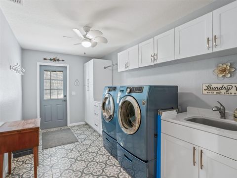 Tiny photo for 33 Needles Dr, Ocala, FL 34482 (MLS # OM721296)