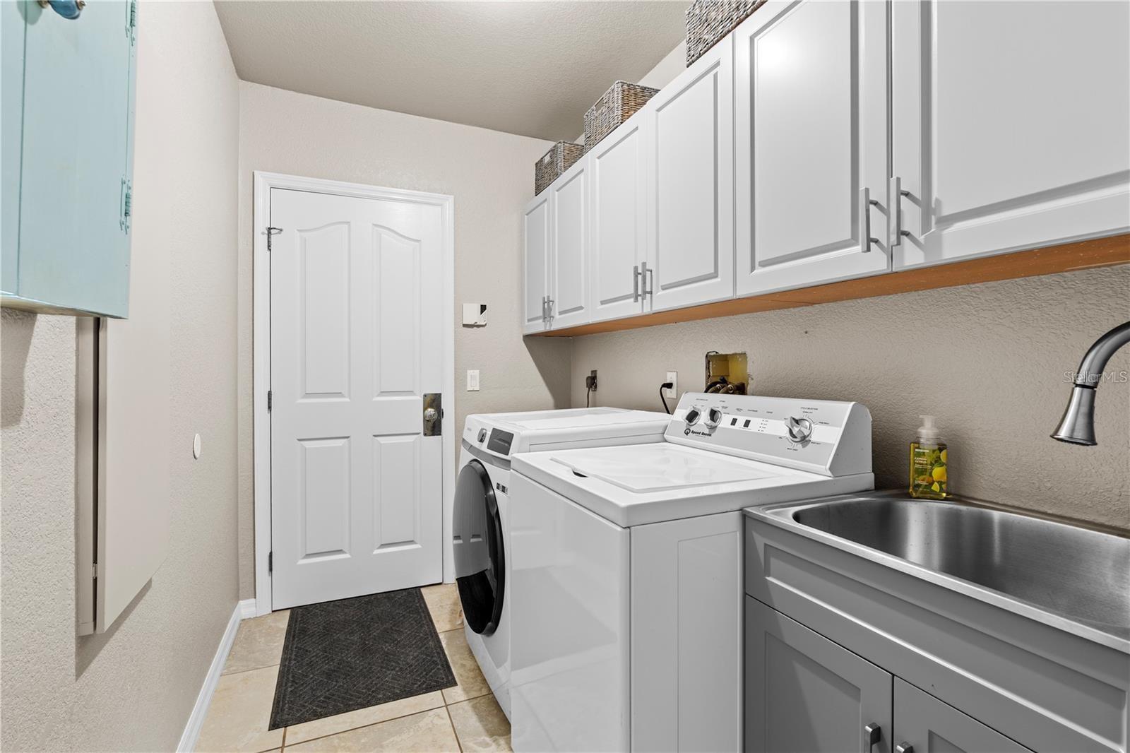 PUNTA GORDA ISLES SEC 20 - Residential