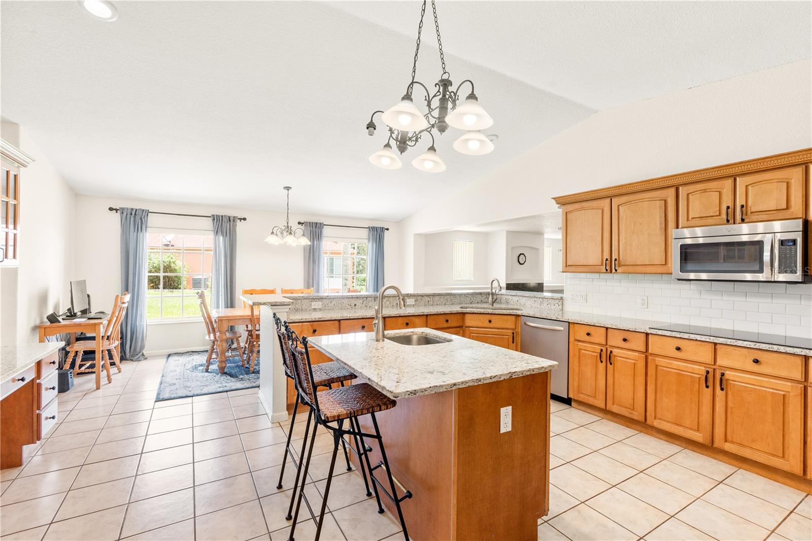 MASCOTTE SITTLERS SHORES - Residential