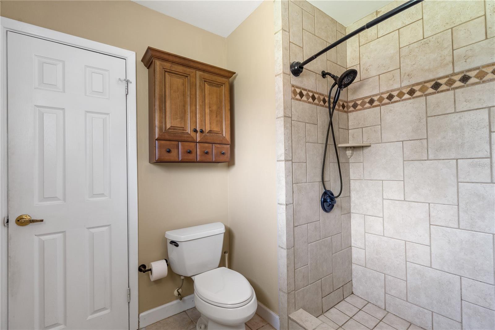 MASCOTTE SITTLERS SHORES - Residential