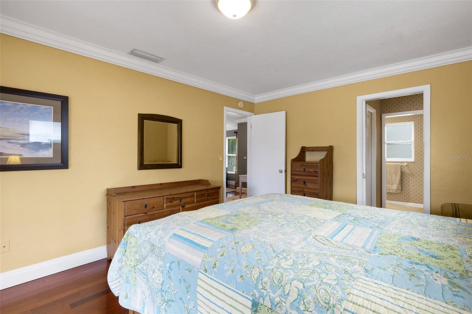 GULF GATE - Residential