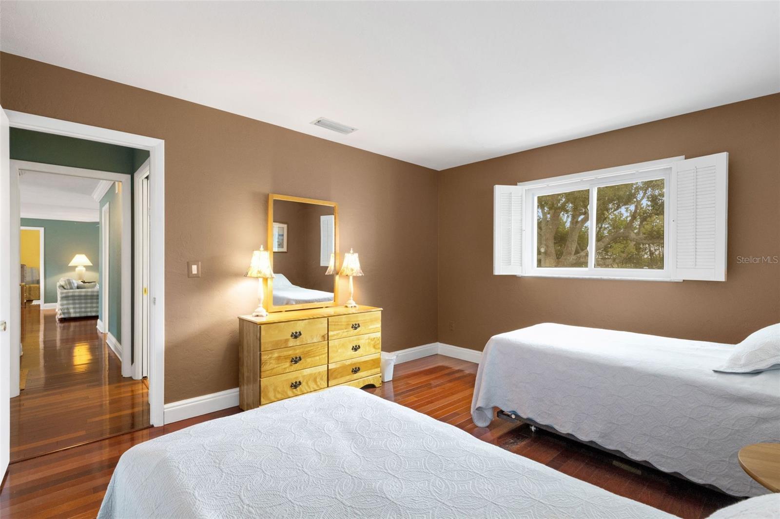 GULF GATE - Residential