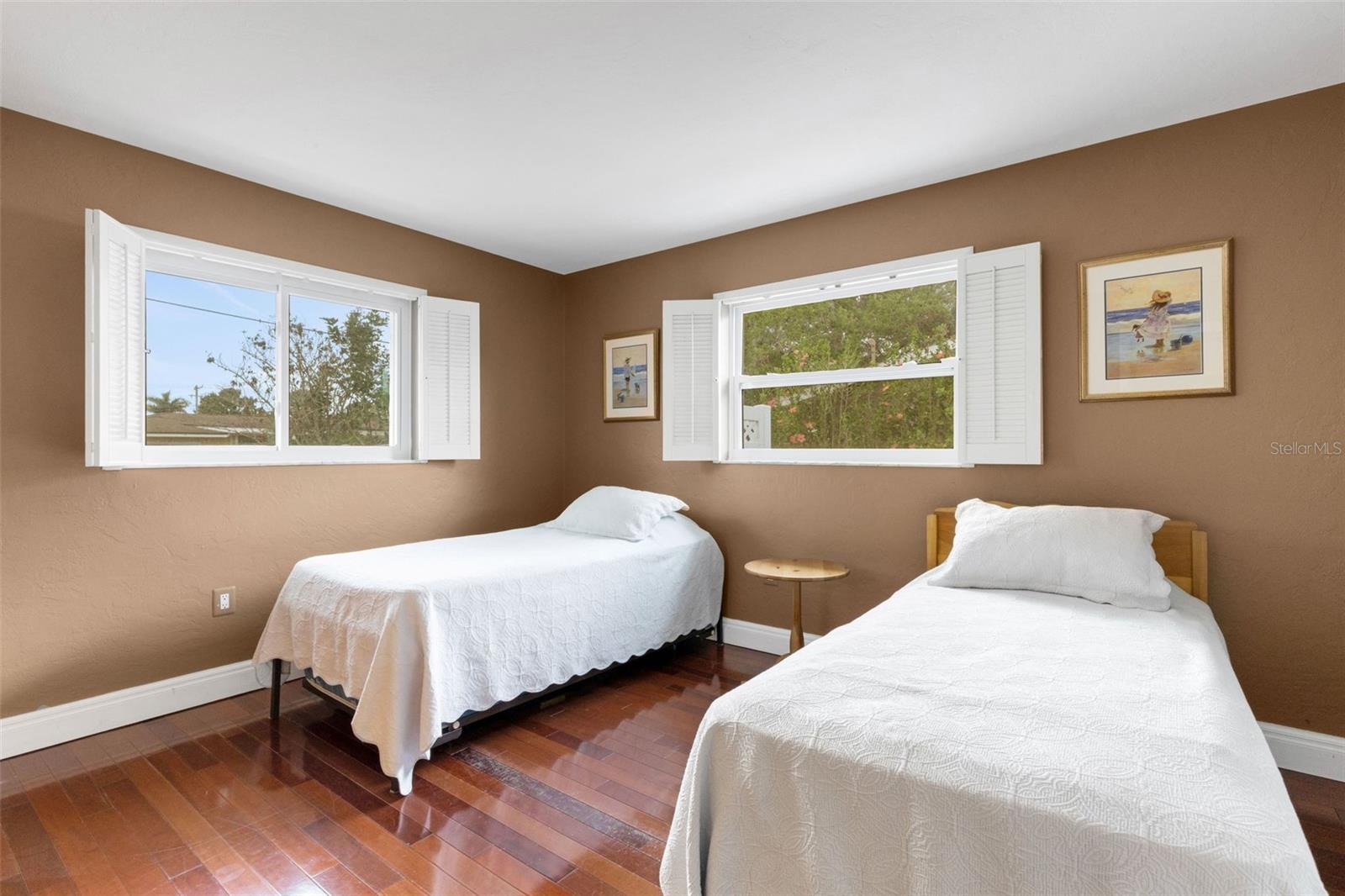 GULF GATE - Residential