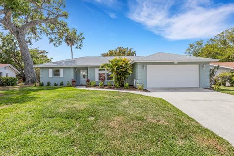 Photo of 3016 Chase Circle, Sarasota, FL 34231 (MLS # A4685782)