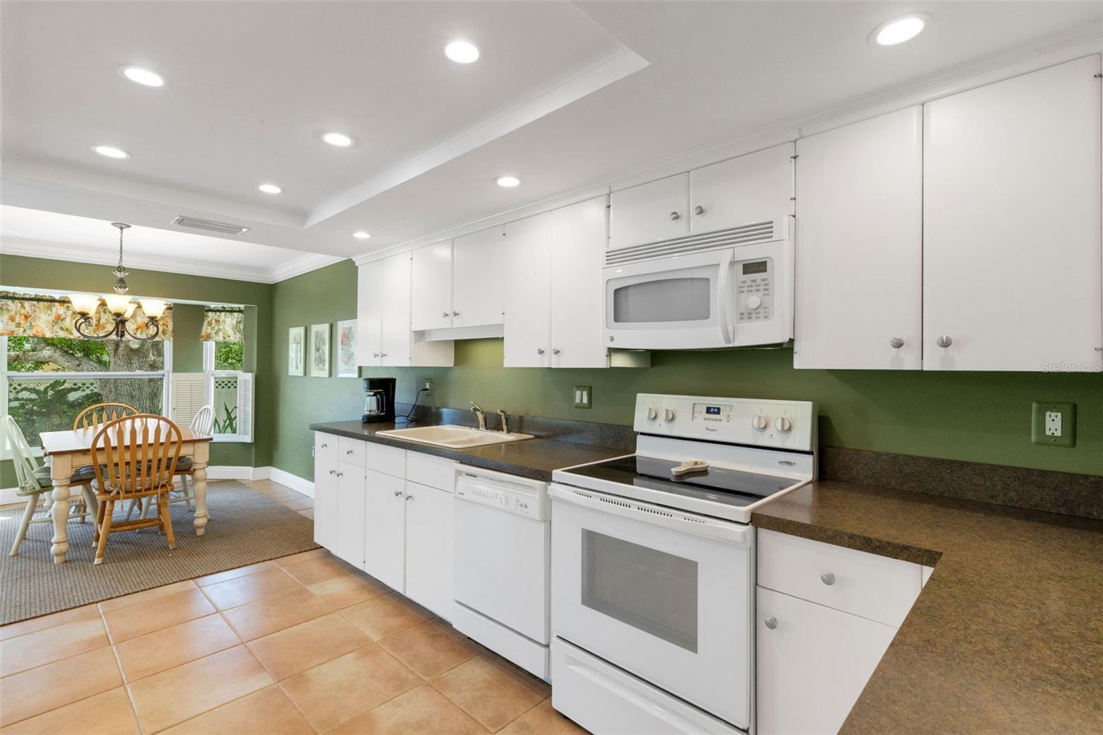 GULF GATE - Residential