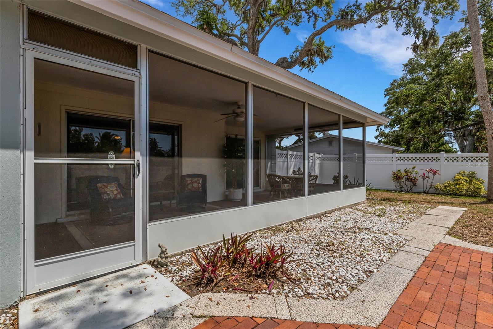 GULF GATE - Residential