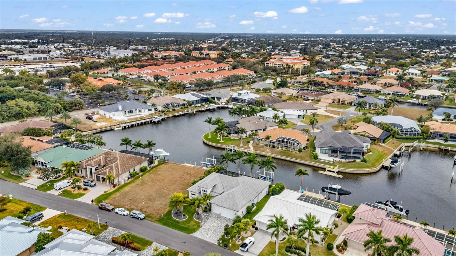 PUNTA GORDA ISLES SEC 11 - Residential