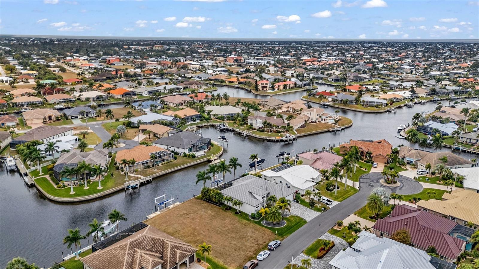 PUNTA GORDA ISLES SEC 11 - Residential