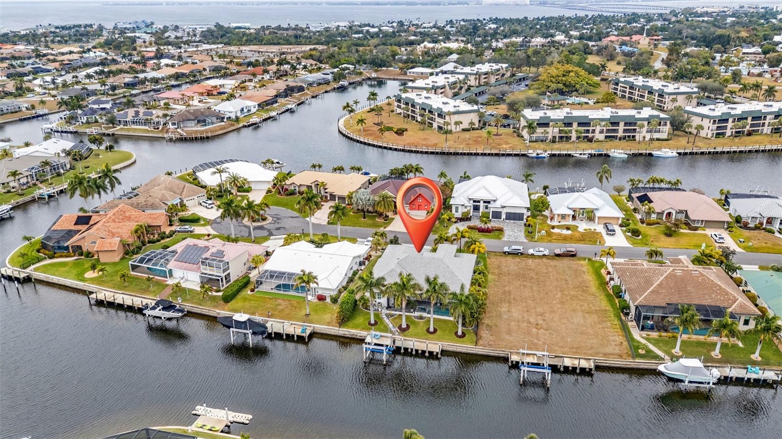 PUNTA GORDA ISLES SEC 11 - Residential