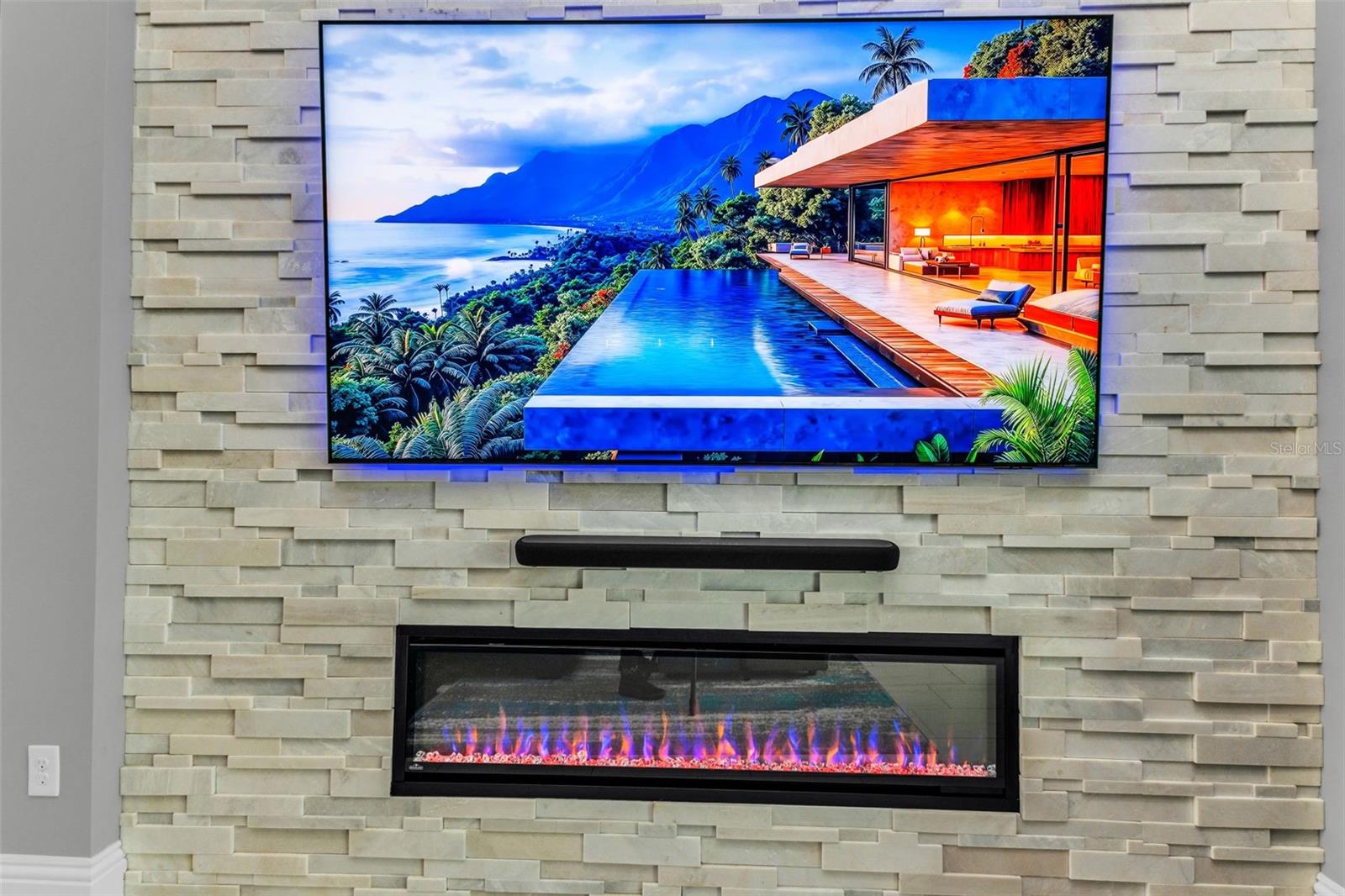 PUNTA GORDA ISLES SEC 11 - Residential