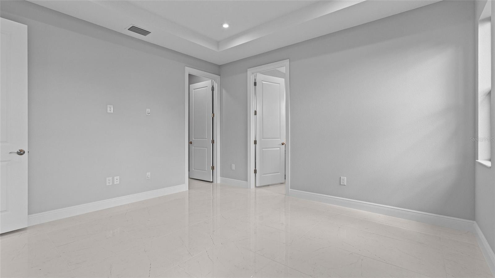 WOODLAND PRESERVE - Residential