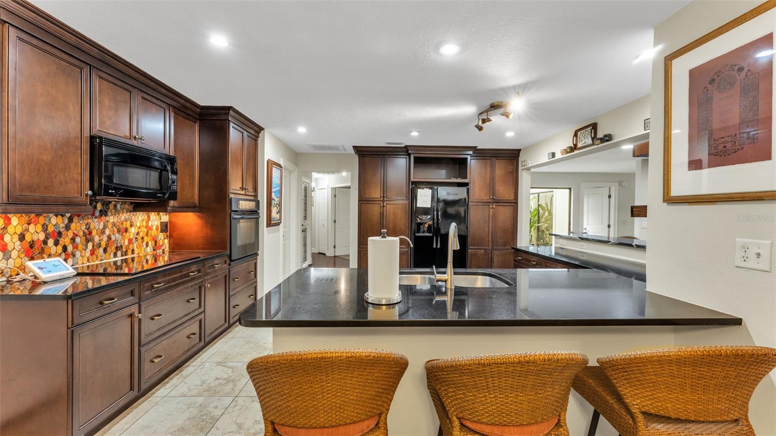 CANYON LAKE VILLAS - Residential