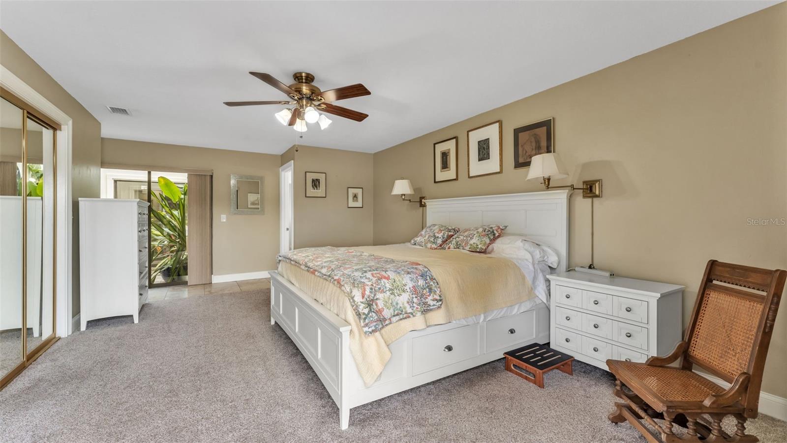 CANYON LAKE VILLAS - Residential