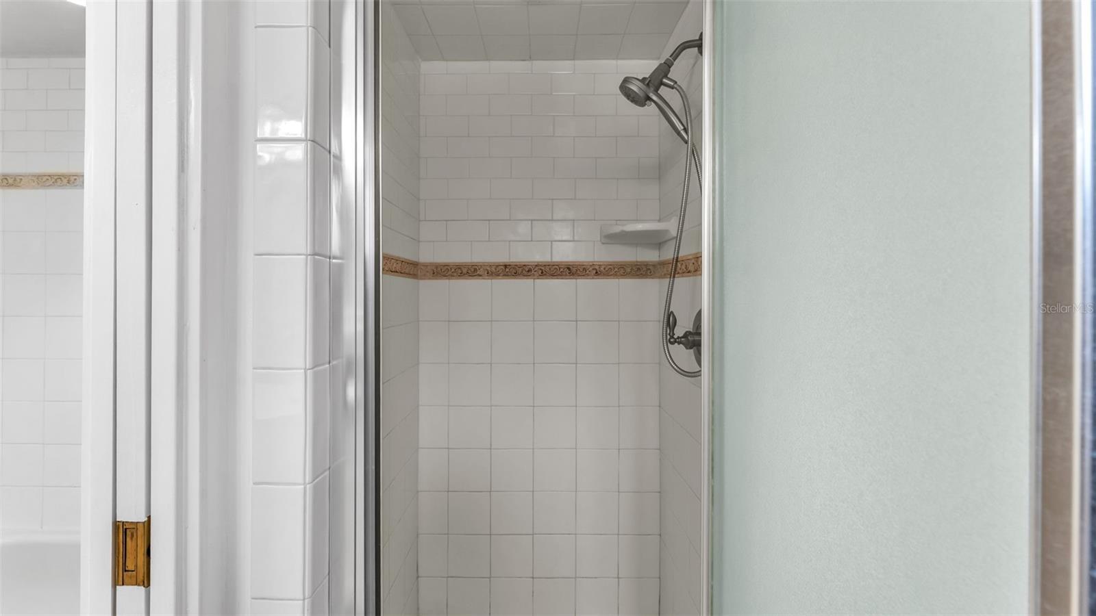 CANYON LAKE VILLAS - Residential