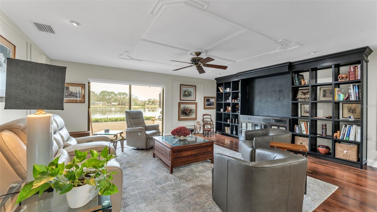 CANYON LAKE VILLAS - Residential