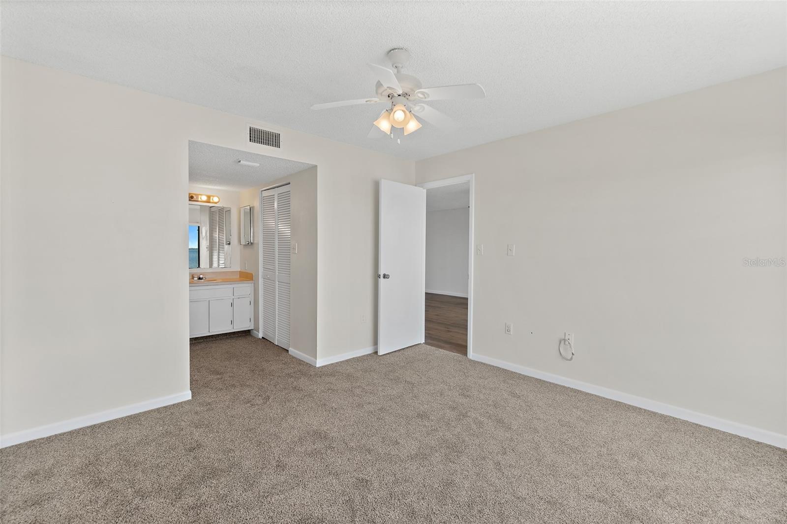 DELESPINE ON INDIAN RIVER - Residential