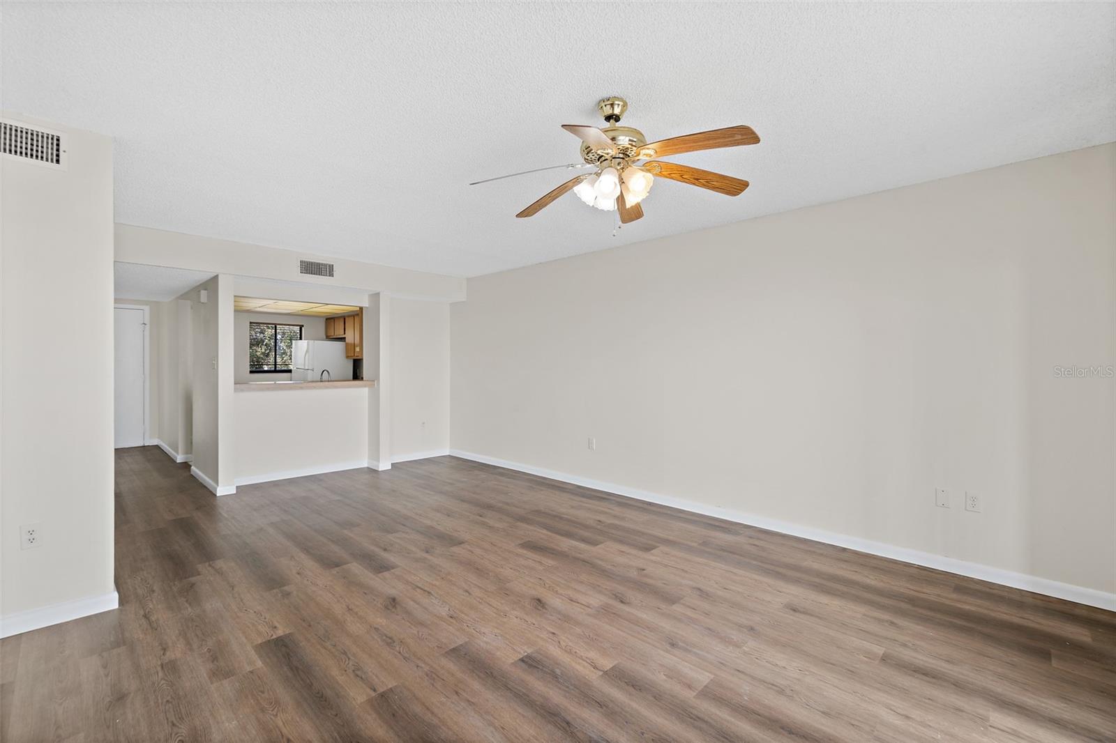 DELESPINE ON INDIAN RIVER - Residential