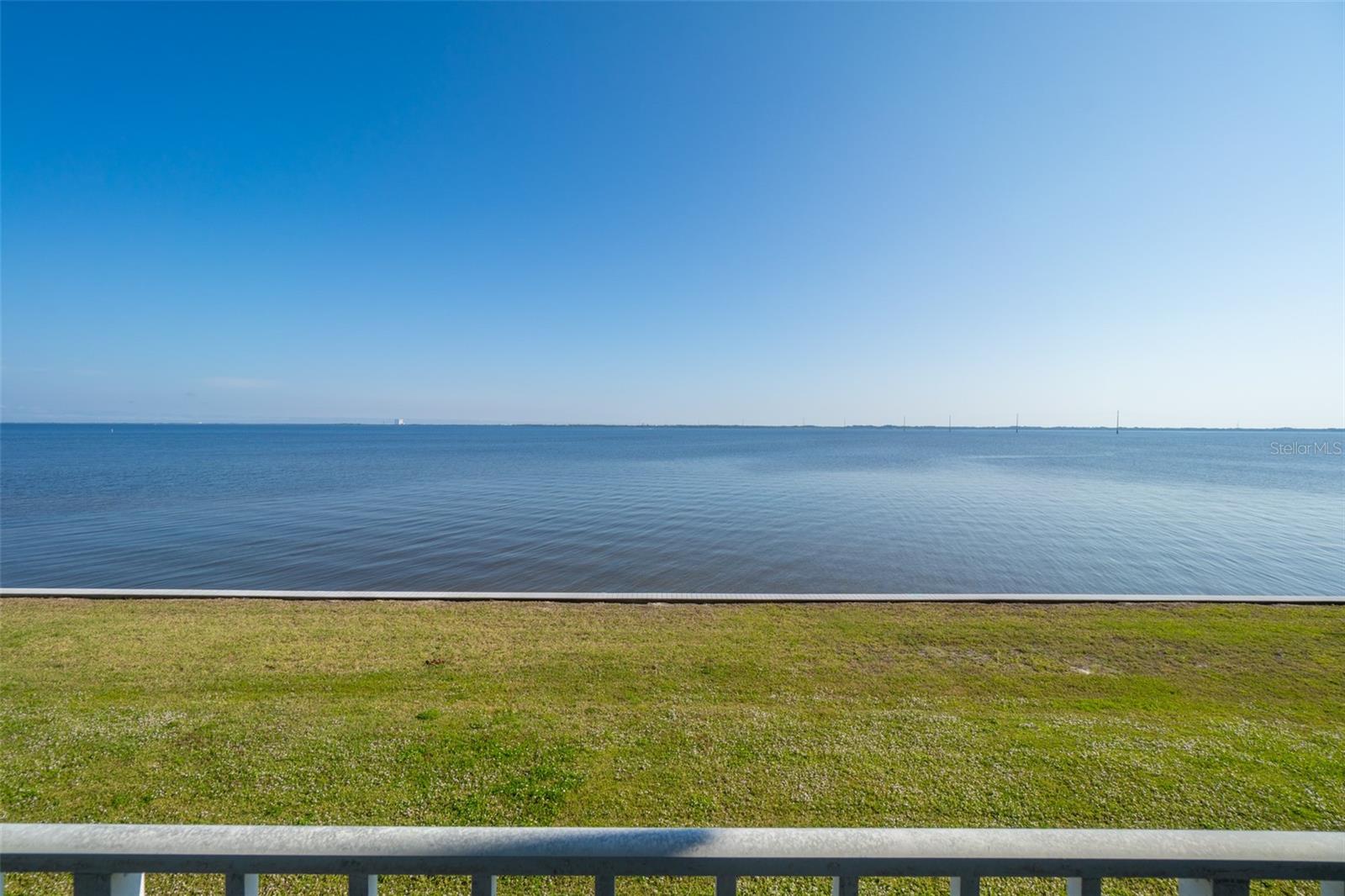 DELESPINE ON INDIAN RIVER - Residential