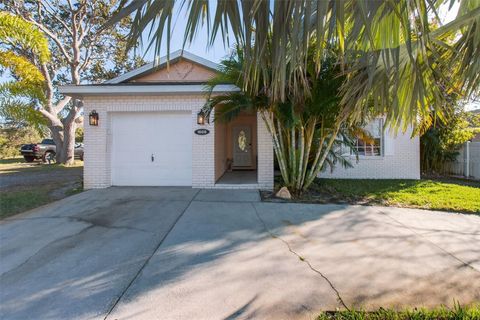 1688 TAYLOR LAKE CIRCLE LARGO FL 33778