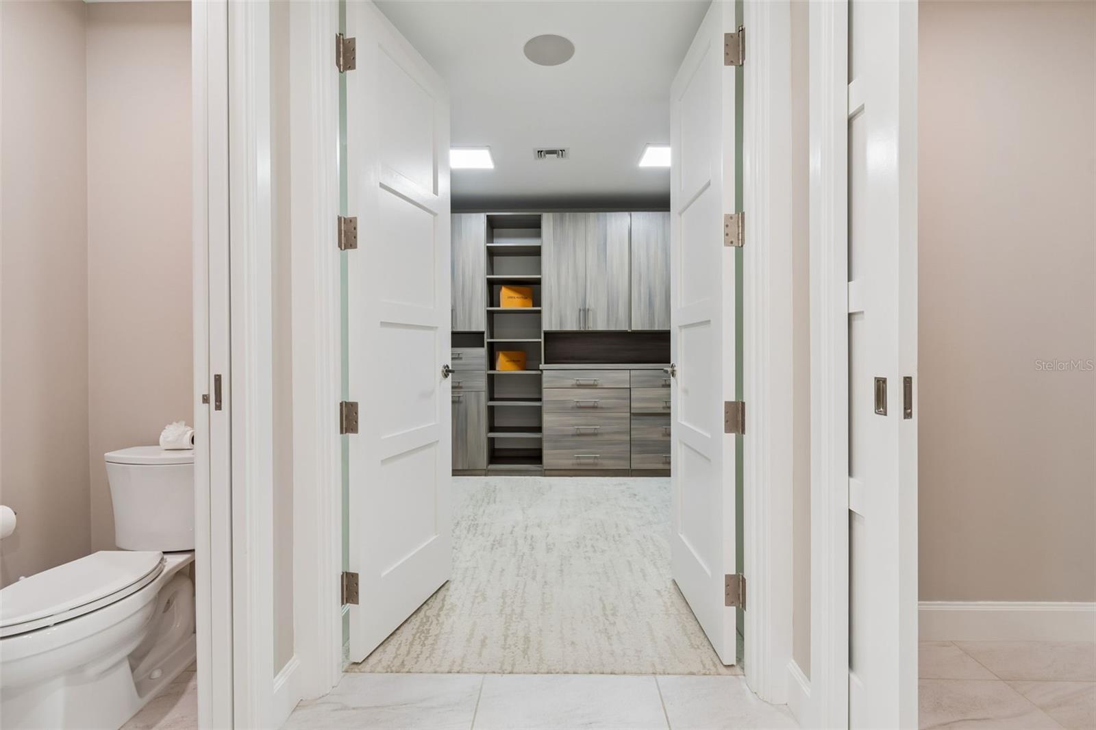 VIRAGE BAYSHORE - Residential