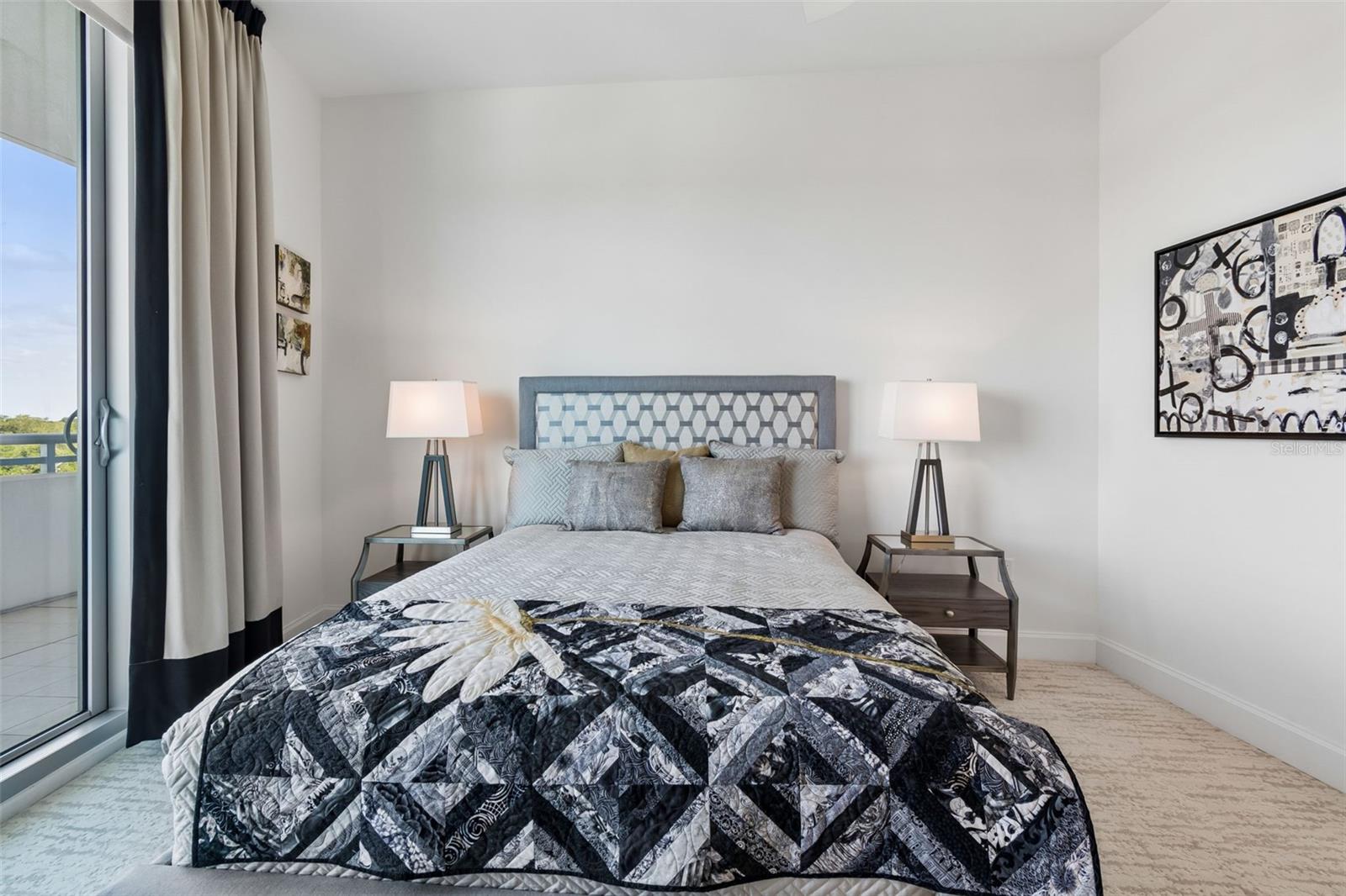VIRAGE BAYSHORE - Residential