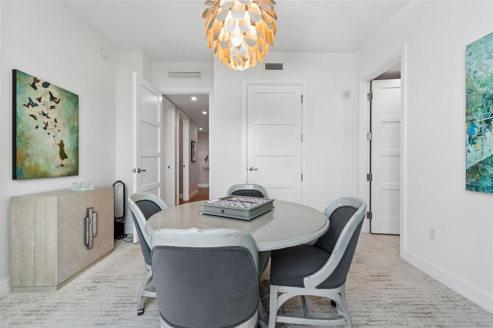 VIRAGE BAYSHORE - Residential